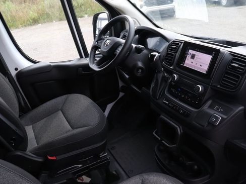 Used 2025 RAM ProMaster 2500 w/ U-Haul Equipment Group FWD image 12
