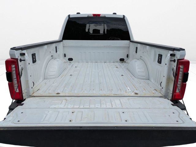 Used 2024 Ford F250 Lariat AWD/4WD image 13