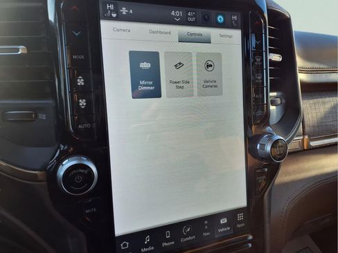 Used 2022 RAM 3500 Limited image 8