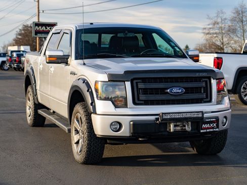 Used 2014 Ford F150 FX4 w/ Equipment Group 402A Luxury image 2