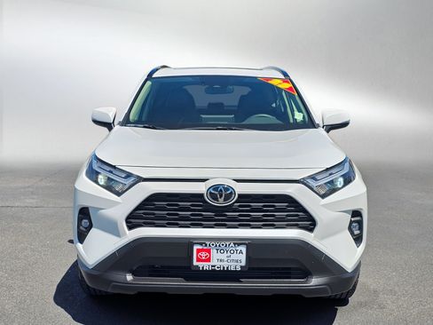 Used 2023 Toyota RAV4 XLE Premium AWD/4WD image 8