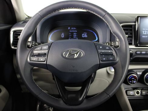 Certified 2024 Hyundai Venue Limited FWD image 26
