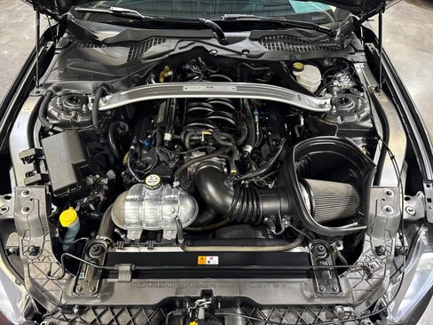 Used 2016 Ford Mustang Shelby GT350 RWD image 38