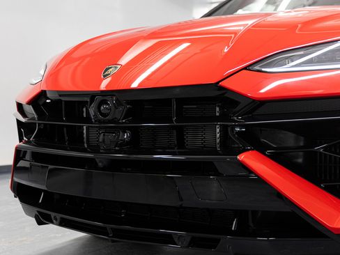 New 2026 Lamborghini Urus SE image 13