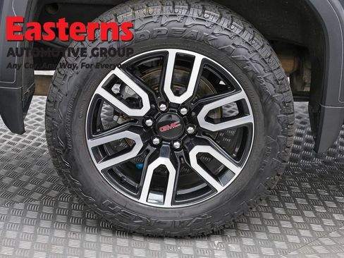 Used 2021 GMC Sierra 1500 Elevation w/ LPO, Elevation Black Package AWD/4WD image 32