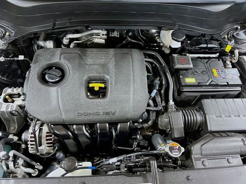 Certified 2025 Kia Seltos S image 28