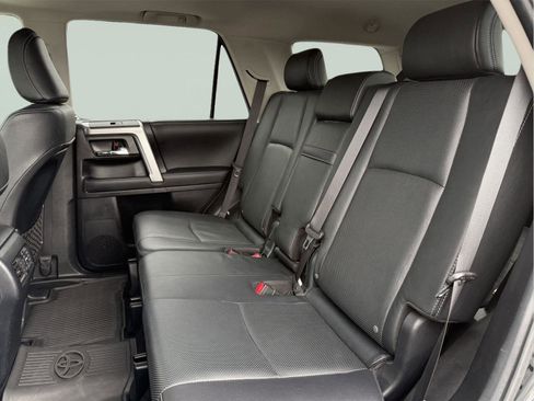 Used 2023 Toyota 4Runner Limited AWD/4WD image 20