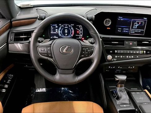 Used 2022 Lexus ES 350 w/ Premium Package FWD image 6