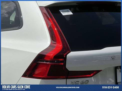 Used 2026 Volvo XC60 B5 Plus w/ Protection Package Premier AWD/4WD image 8