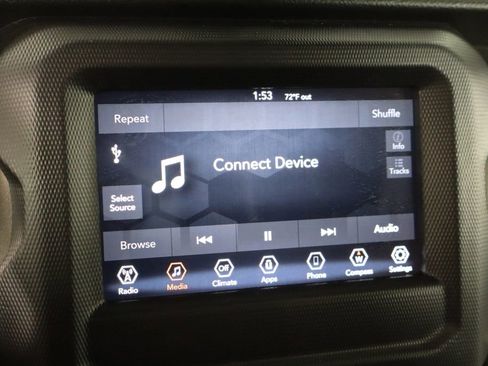 Used 2023 Jeep Gladiator Sport AWD/4WD image 29