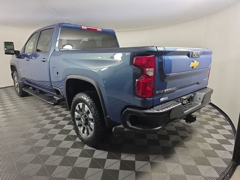 New 2026 Chevrolet Silverado 2500 Custom AWD/4WD image 3