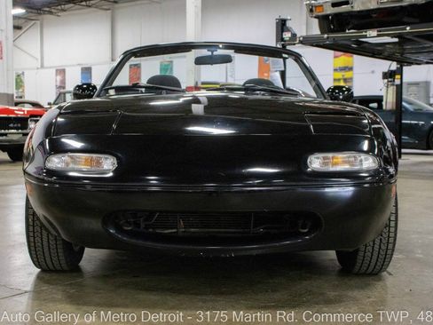 Used 1994 MAZDA MX-5 Miata RWD image 13