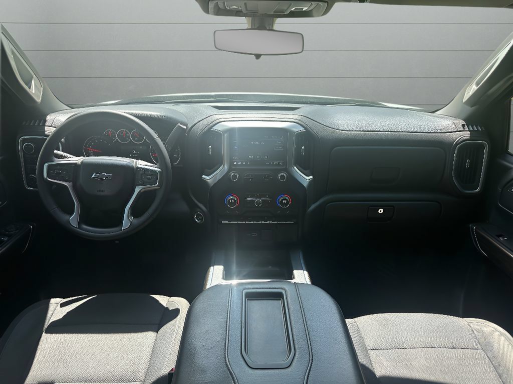 Used 2022 Chevrolet Silverado 1500 RST w/ Z71 Off-Road Package AWD/4WD image 29