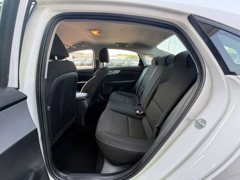 Used 2024 Kia Forte LXS FWD image 19