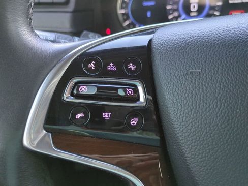 Used 2019 Cadillac Escalade Luxury RWD image 25