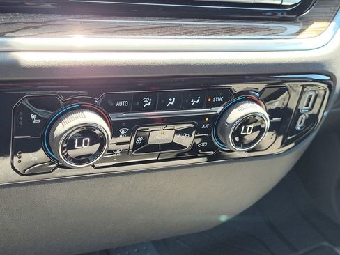 New 2025 Chevrolet Silverado 1500 LT w/ Safety Package image 20