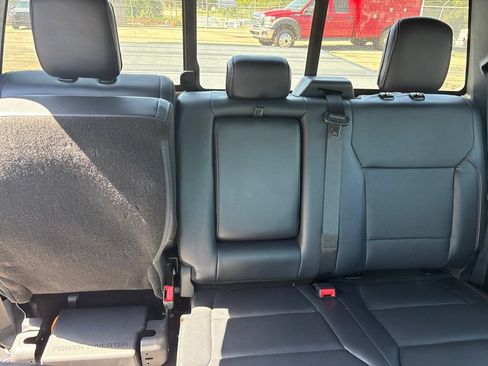 Used 2021 Ford F150 Lariat w/ Equipment Group 502A High AWD/4WD image 9