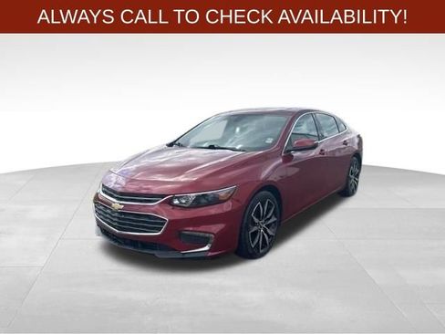 Used 2018 Chevrolet Malibu LT w/ Leather Package image 3