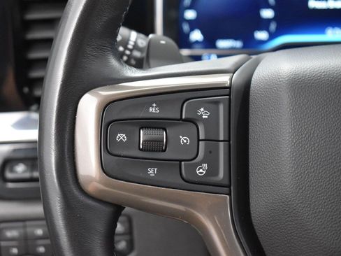 Used 2023 Chevrolet Silverado 1500 High Country w/ High Country Premium Package AWD/4WD image 17