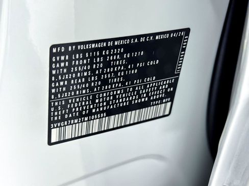 New 2026 Volkswagen Tiguan SE R-Line AWD/4WD image 27