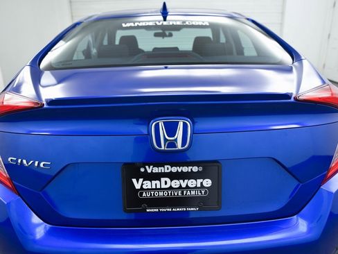 Used 2021 Honda Civic EX image 6
