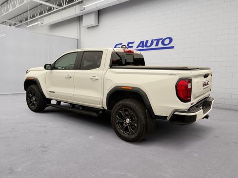 Used 2024 GMC Canyon Elevation w/ Convenience Package AWD/4WD image 3