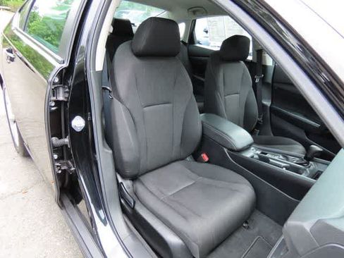 Certified 2023 Honda Accord LX image 15