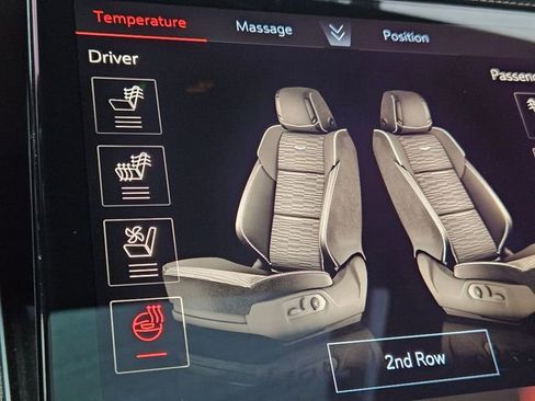 Used 2025 Cadillac Escalade V w/ LPO, ONYX Package image 22