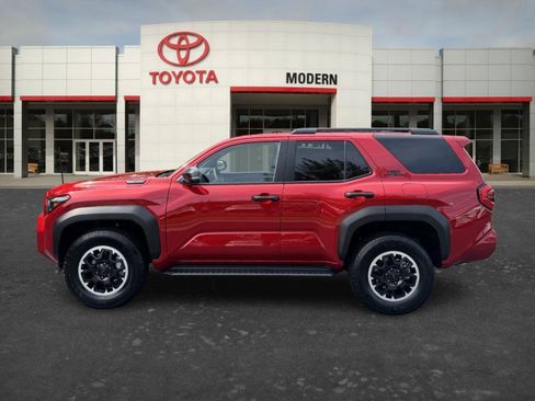 Certified 2026 Toyota 4Runner TRD Off-Road AWD/4WD image 7