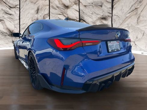 Used 2021 BMW M4 Competition w/ Executive Package RWD image 7