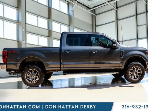 Used 2022 Ford F250 Lariat w/ Lariat Value Package AWD/4WD image 32