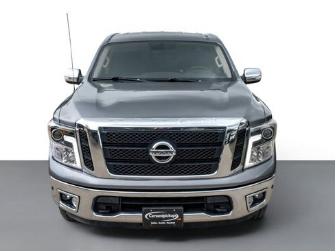Used 2017 Nissan Titan SL AWD/4WD image 48