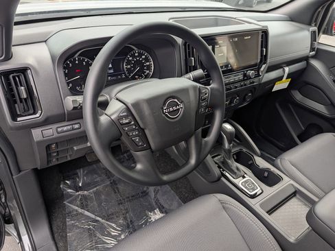 New 2026 Nissan Frontier SV w/ Tow Package AWD/4WD image 2