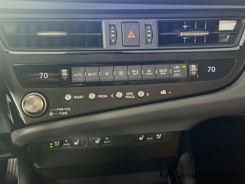 Certified 2023 Lexus ES 350 w/ Premium Package FWD image 16