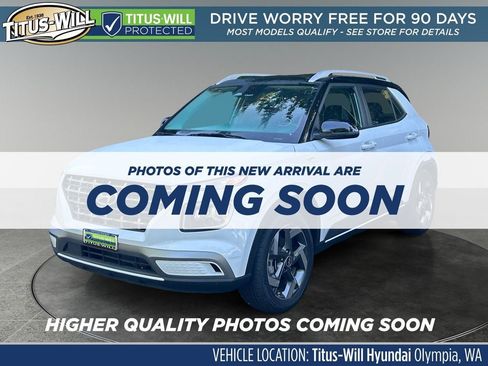 Used 2023 Hyundai Venue Limited FWD image 3