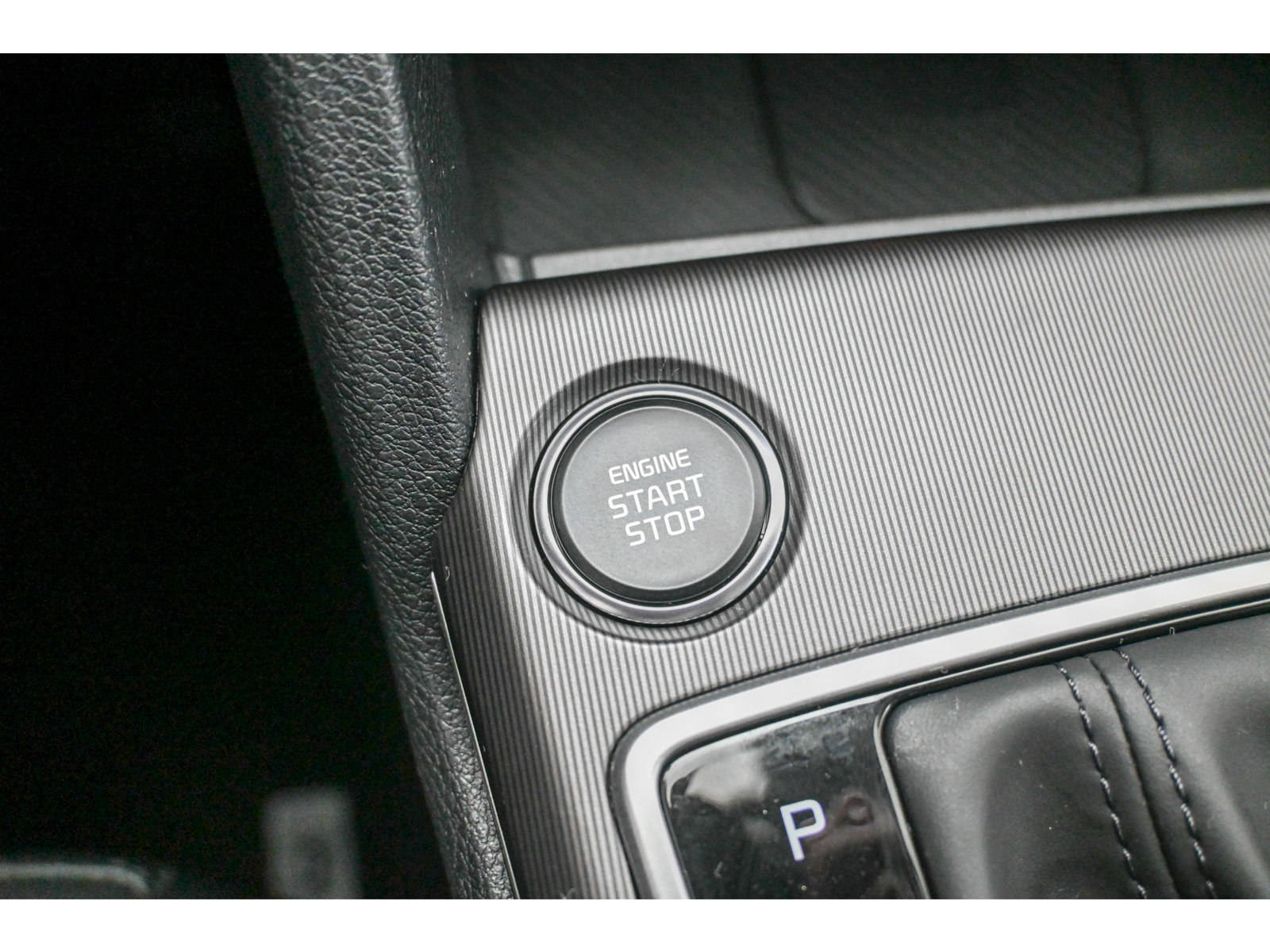 Used 2026 Kia Sportage EX w/ EX Panorama Roof Package FWD image 28