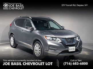 Used 2020 Nissan Rogue SV video 1