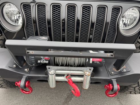 Used 2021 Jeep Wrangler Unlimited Rubicon AWD/4WD image 21