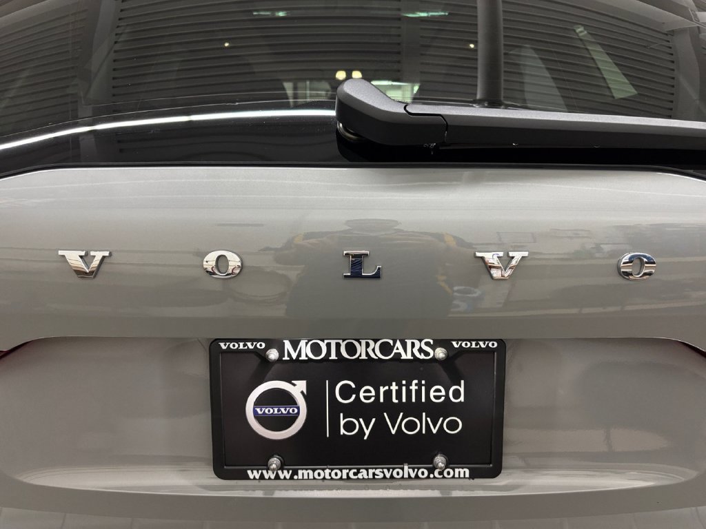 Certified 2026 Volvo XC60 T8 Ultra w/ Protection Package Premier AWD/4WD image 33