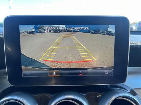 Used 2016 Mercedes-Benz GLC 300 4MATIC image 27