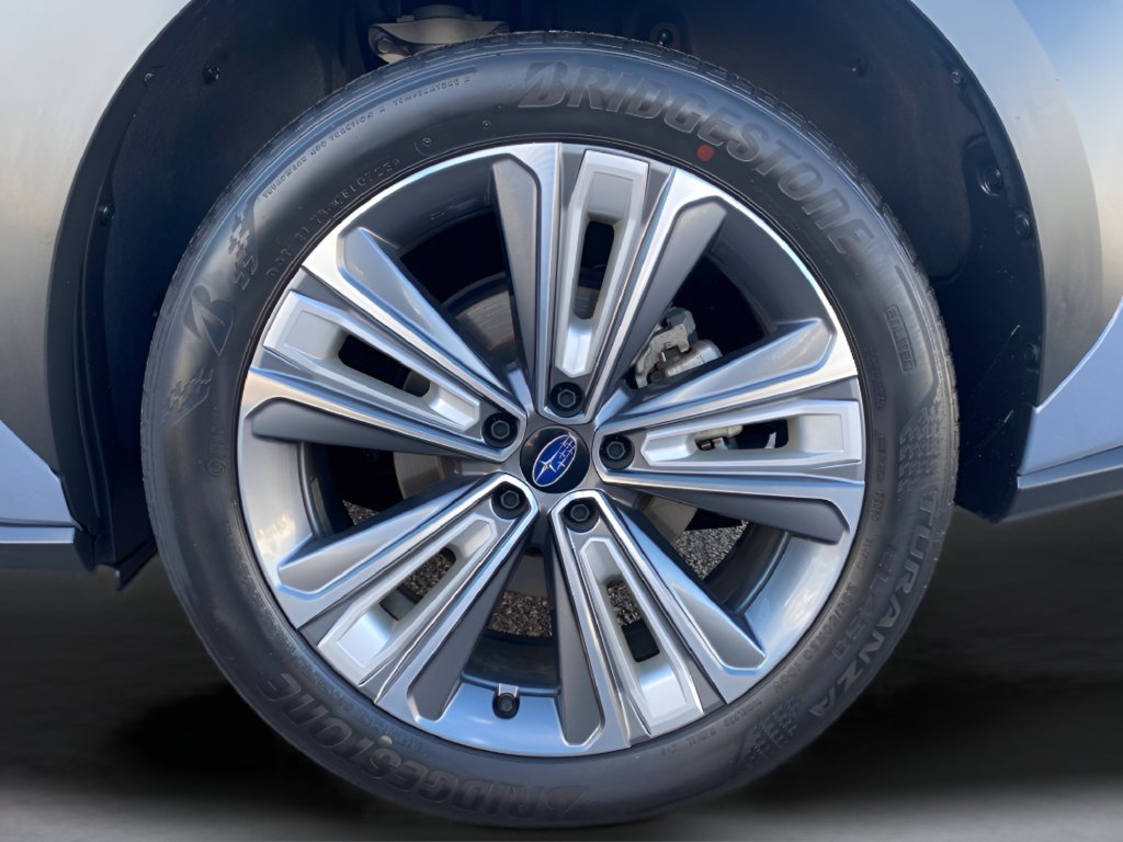 Used 2023 Subaru Solterra AWD image 34