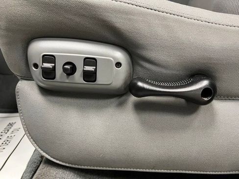 Used 2007 Dodge Ram 2500 Truck SLT w/ Quad Cab Big Horn Value Group image 24