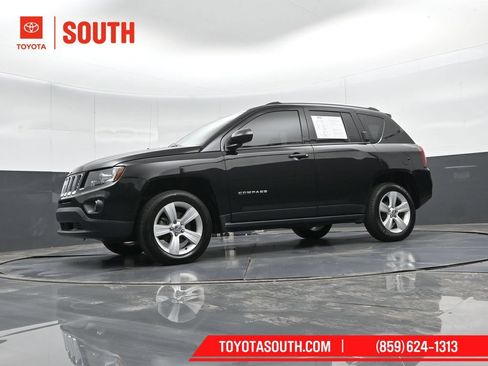Used 2017 Jeep Compass Sport w/ Power Value Group FWD image 35