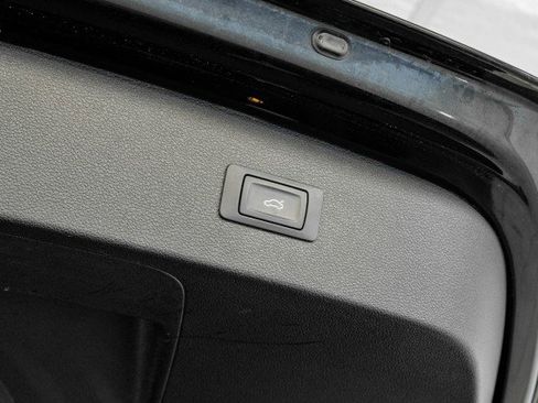 Used 2014 Audi S7 Prestige w/ Driver Assistance Package image 52