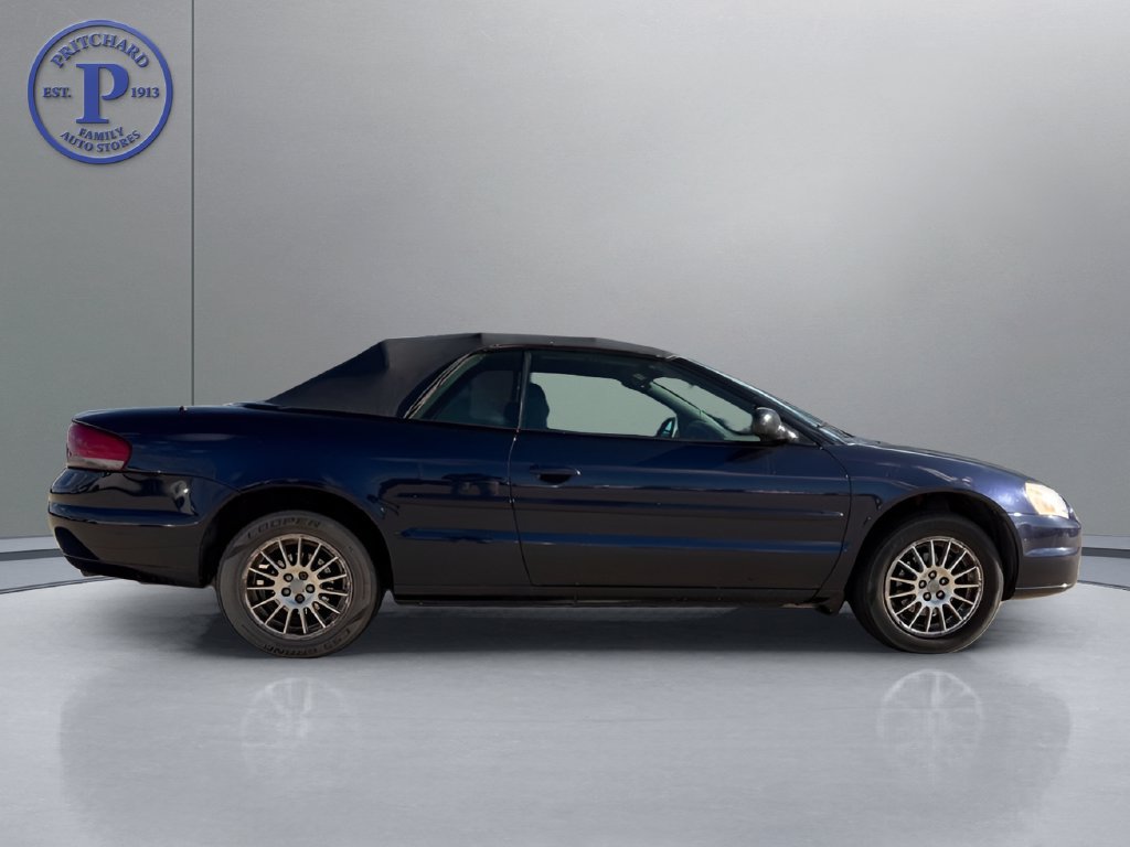 Used 2004 Chrysler Sebring LXi FWD image 8