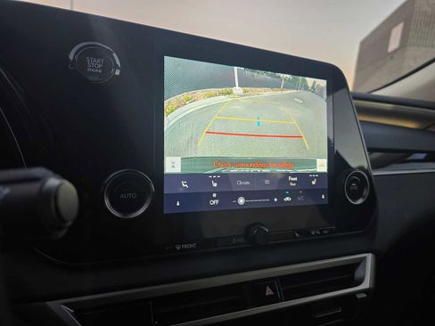 Used 2024 Lexus RX 350 FWD image 23