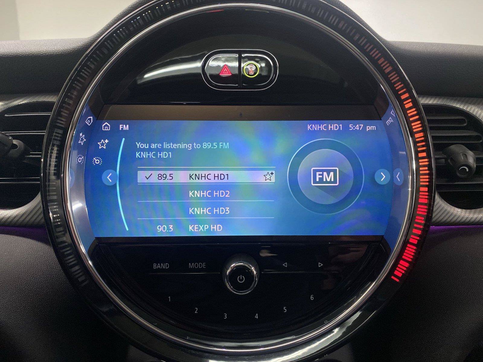 Used 2024 MINI Cooper SE FWD image 16