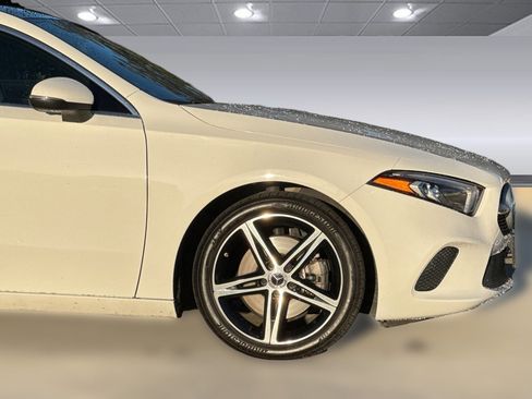Certified 2022 Mercedes-Benz A 220 image 31
