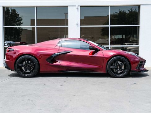 Used 2020 Chevrolet Corvette Stingray Convertible w/ Z51 Performance Package RWD image 6