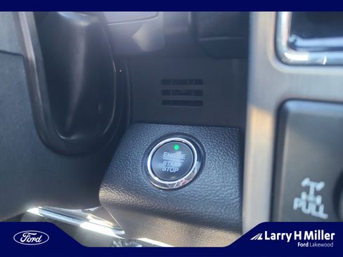 Used 2022 Ford F350 Platinum w/ FX4 Off-Road Package image 30